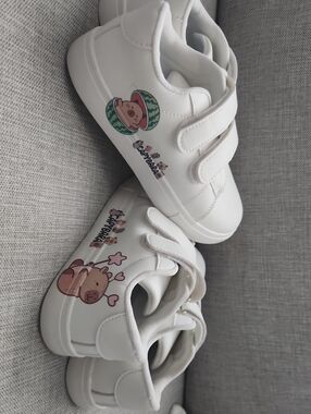 1.5 Capybara Shoes Velcro White Girls Lot Tennis Sneakers Kids Watermelon Hearts